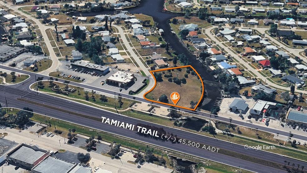 3871 Tamiami Trl, Port Charlotte, FL for sale - Building Photo - Image 2 of 15