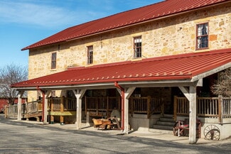Plus de détails pour 114 Cramer St, Mazomanie, WI - Flex à vendre