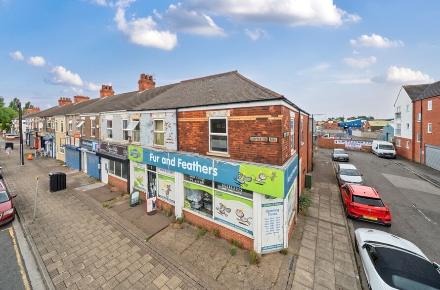 125-127 Corporation Road, Grimsby for sale - Building Photo - Image 2 of 3
