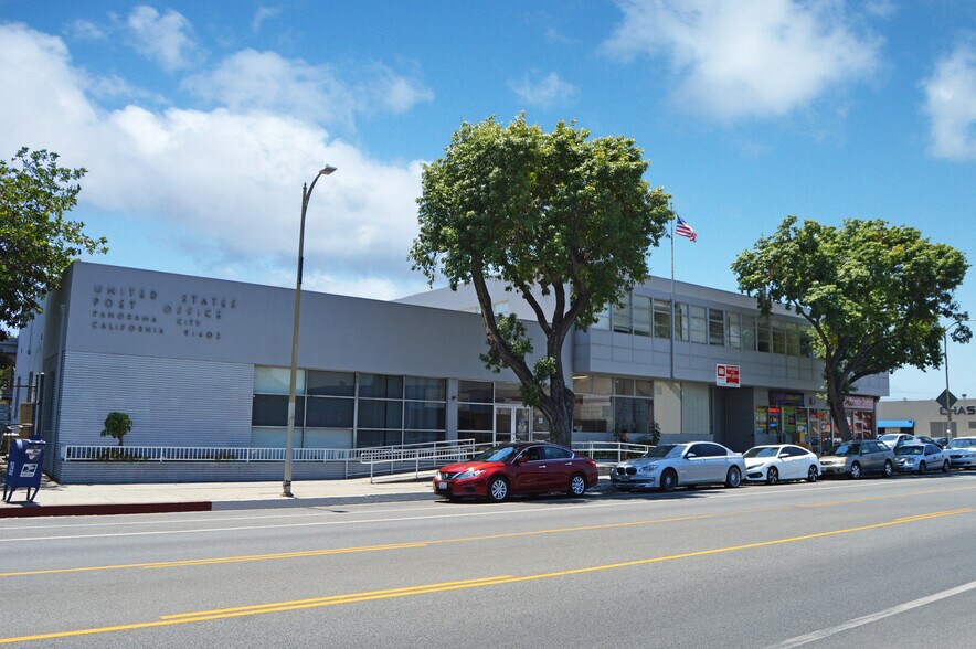 14416-14420 Chase St, Panorama City, CA à louer - Photo du bâtiment - Image 3 de 13