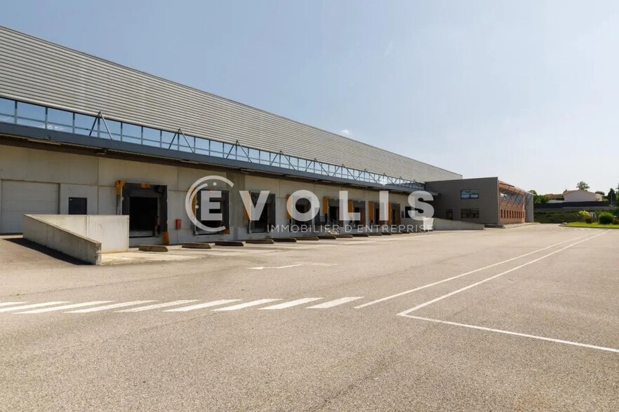 555 Rue De La Dombes, Miribel for lease - Building Photo - Image 2 of 15