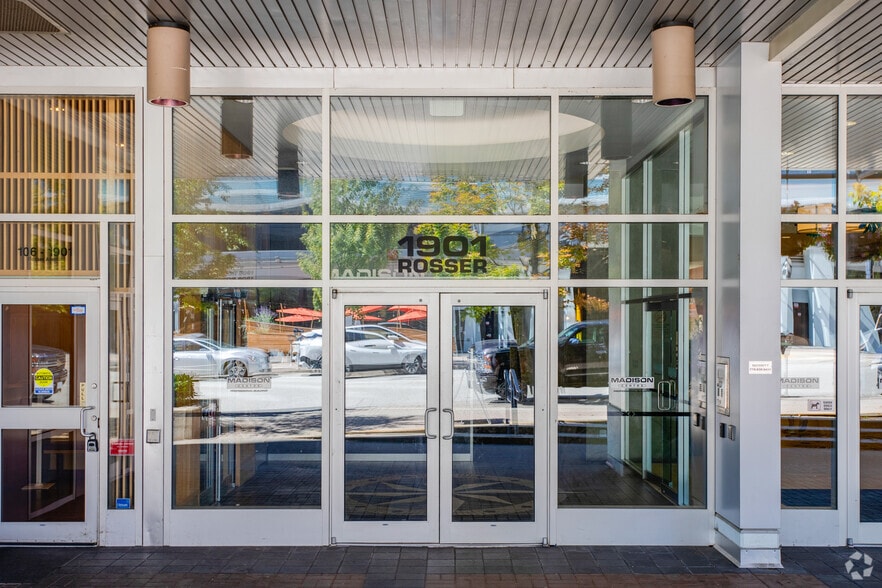 1901 Rosser Ave, Burnaby, BC for lease - Building Photo - Image 2 of 7