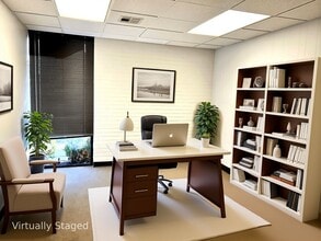 1703 E Skelly Dr, Tulsa, OK for lease Interior Photo- Image 1 of 8