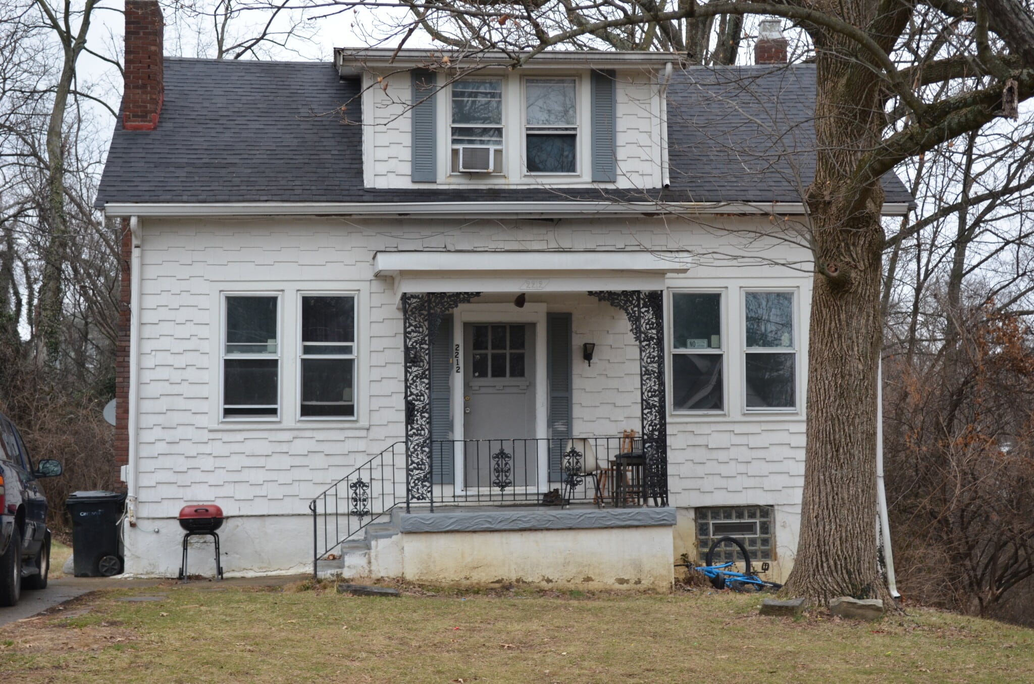 2212 Shasta Pl, Cincinnati, OH à vendre Photo principale- Image 1 de 2
