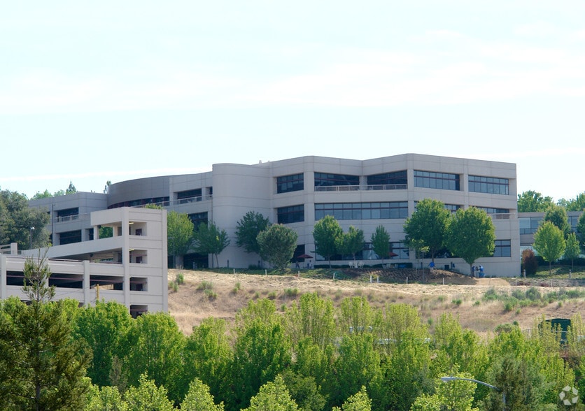 3540 Unocal Pl, Santa Rosa, CA for sale - Primary Photo - Image 1 of 2