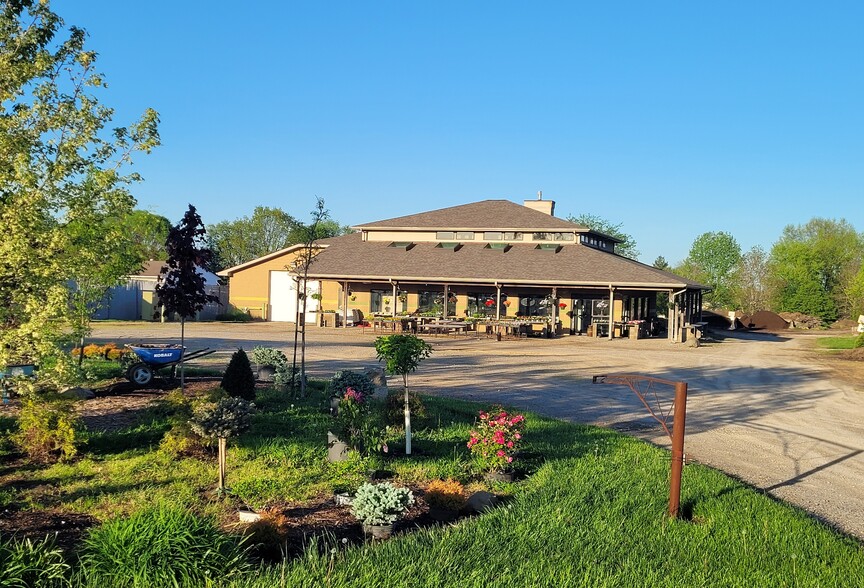 2456 Millville Oxford Rd, Hamilton, OH for sale - Building Photo - Image 2 of 10