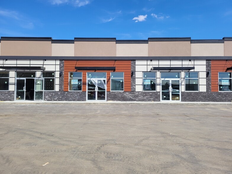 6217 48A Av, Camrose, AB for lease - Building Photo - Image 2 of 6