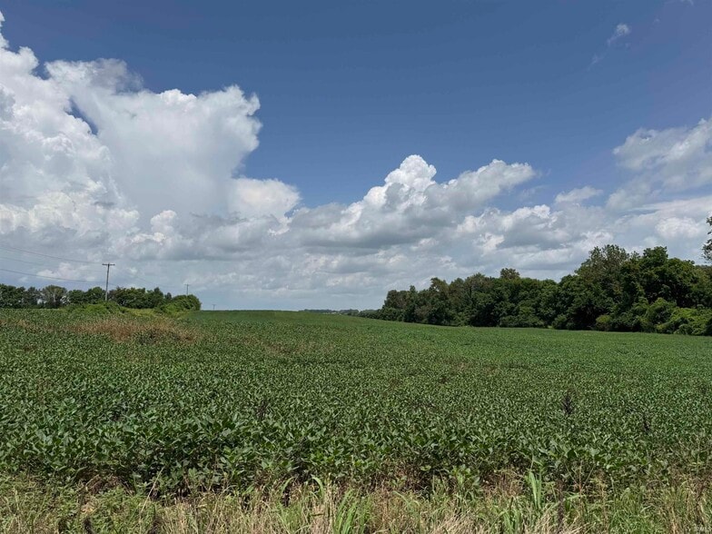 50 N US HWY 41, Princeton, IN for sale - Building Photo - Image 2 of 3