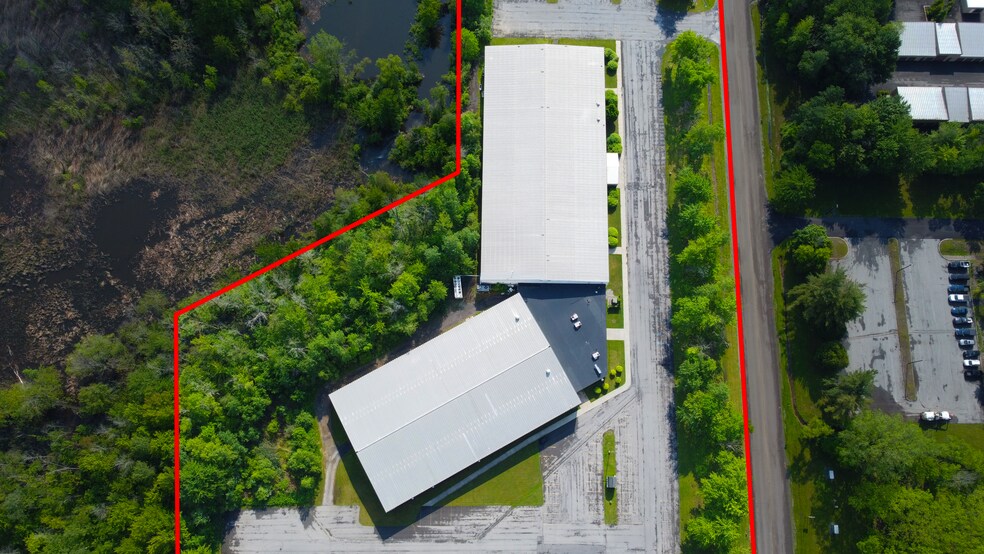 2725 W Entry Rd, Baldwinsville, NY à louer - Photo du bâtiment - Image 1 de 6