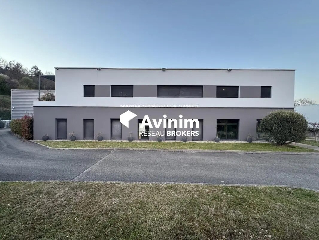 Flex dans Chaponost à louer Photo du bâtiment- Image 1 de 19