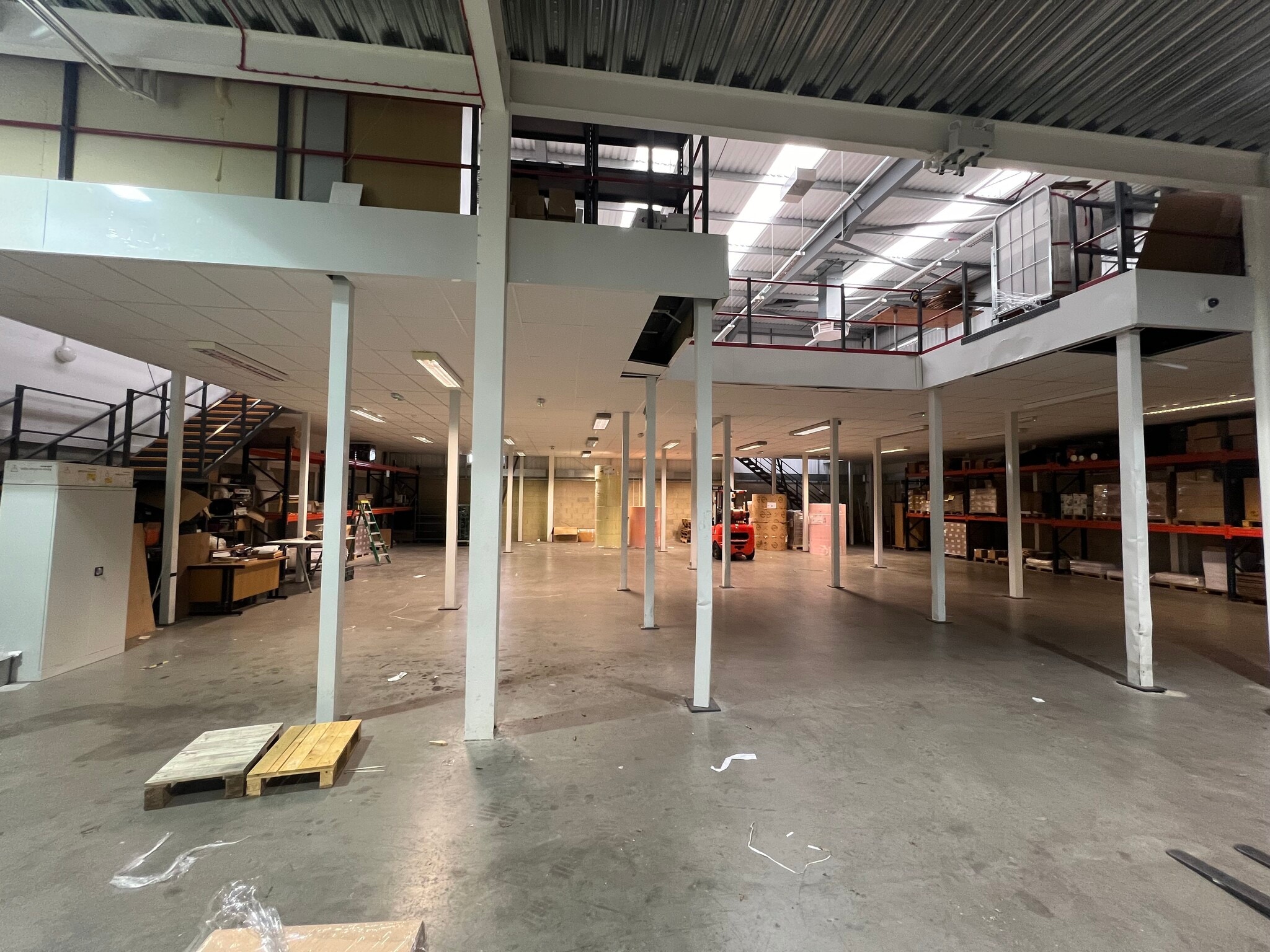 101 Stephenson St, London for lease Interior Photo- Image 1 of 4