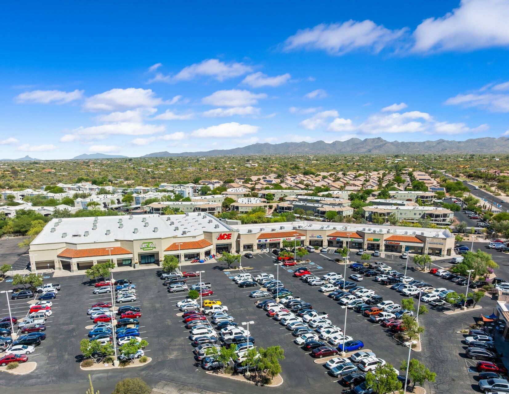 9705-9725 N Thornydale Rd, Tucson, AZ for lease Building Photo- Image 1 of 10