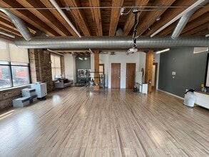 1500 W Carroll Ave, Chicago, IL for lease Interior Photo- Image 1 of 8