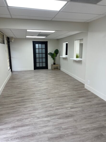 4050 Sheridan St, Hollywood, FL à louer - Photo intérieure - Image 1 de 15