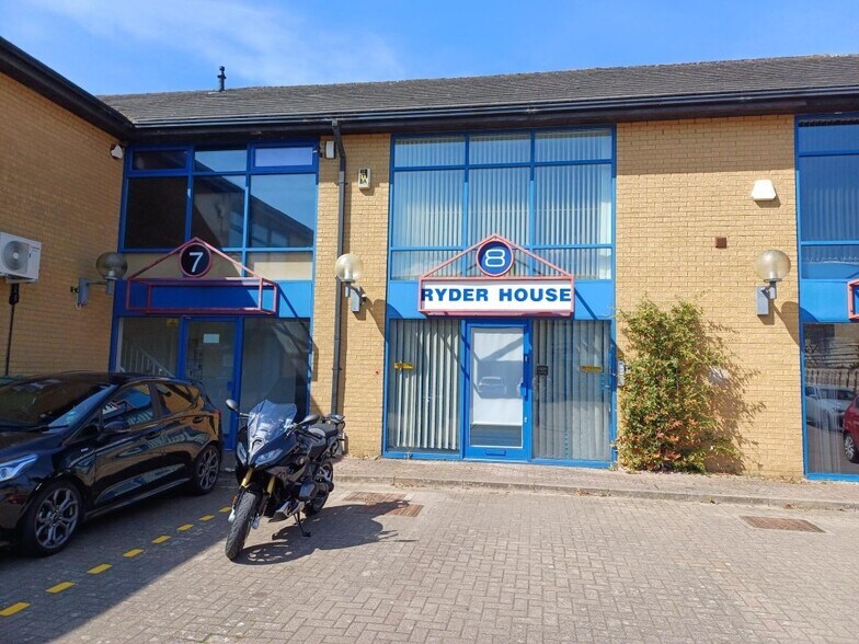 Saxon Way E, Corby à louer - Photo du bâtiment - Image 3 de 3