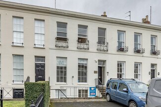 Plus de détails pour 41 Rodney Rd, Cheltenham - Bureau à louer