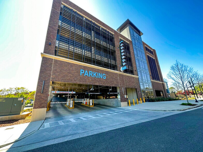 Greene St NE & Holmes Ave NE, Huntsville, AL à louer - Photo du bâtiment - Image 3 de 5