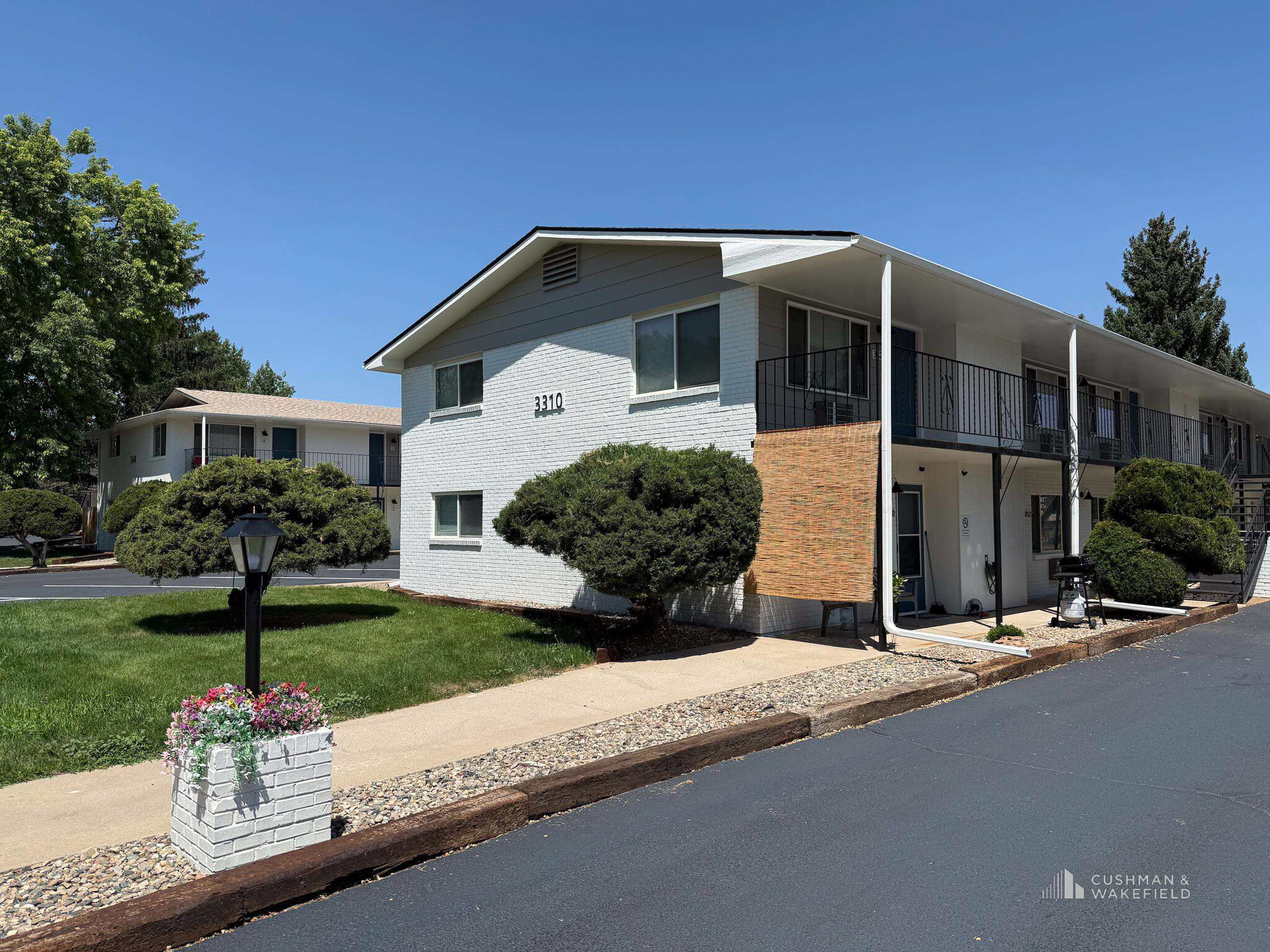 Loveland Multifamily Portfolio portfolio of 5 properties for sale on LoopNet.ca Building Photo- Image 1 of 19
