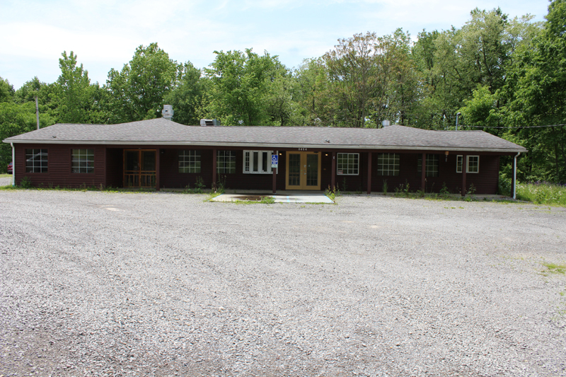 8484 Sharon-Mercer Rd, Mercer, PA for sale Building Photo- Image 1 of 1