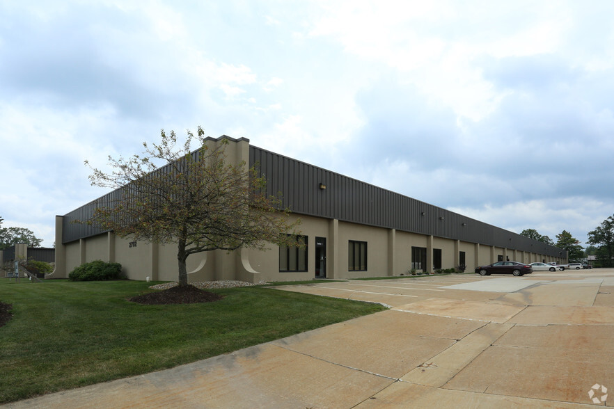 2792 Nationwide Pky, Brunswick, OH for lease - Primary Photo - Image 1 of 7