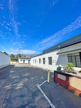 3514 State St, Santa Barbara, CA for lease Building Photo- Image 2 of 7