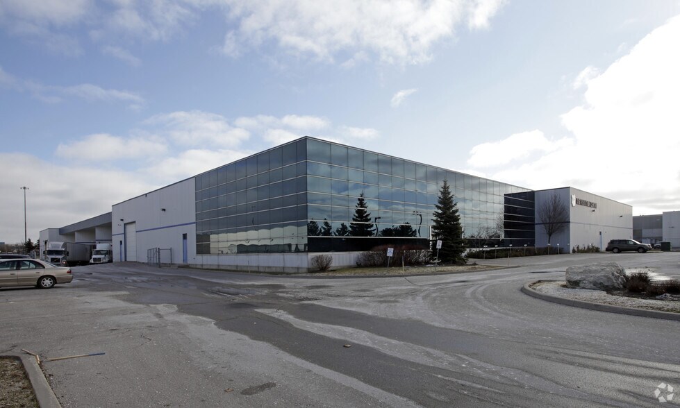 441 Chrislea Rd, Vaughan, ON à vendre - Photo principale - Image 1 de 1