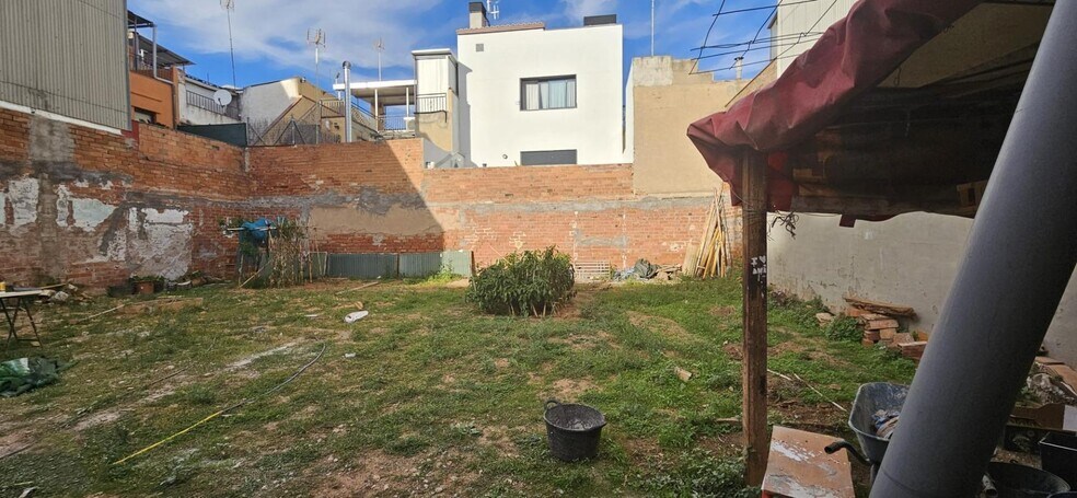 Terrain dans Sabadell, Barcelona à vendre - Photo du bâtiment - Image 3 de 3