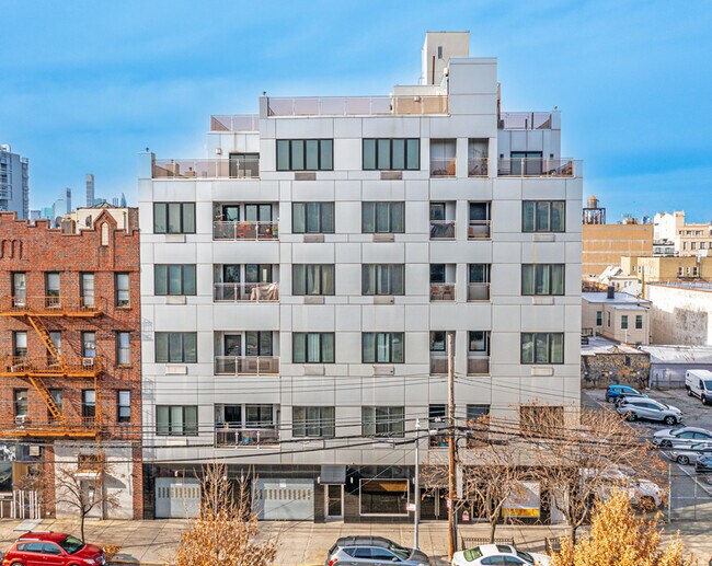 More details for 37-34 29th St, Long Island City, NY - Multifamily for Sale