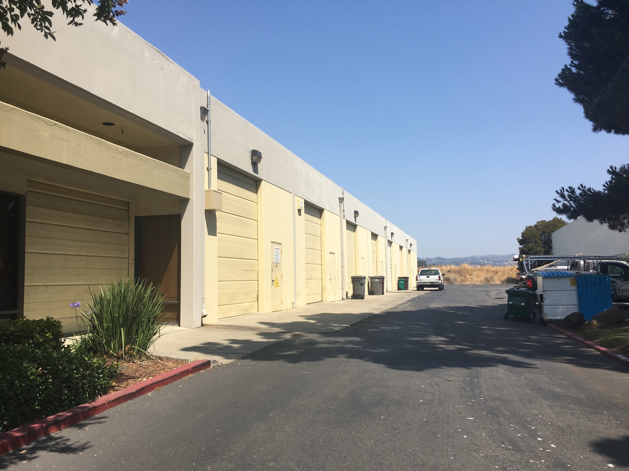 20974-20988 Corsair Blvd, Hayward, CA for lease Primary Photo- Image 1 of 8