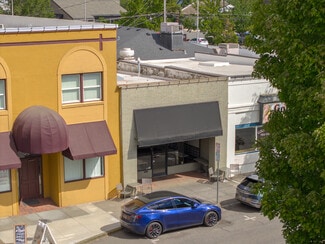 More details for 503 E 1st St, Newberg, OR - Retail for Sale