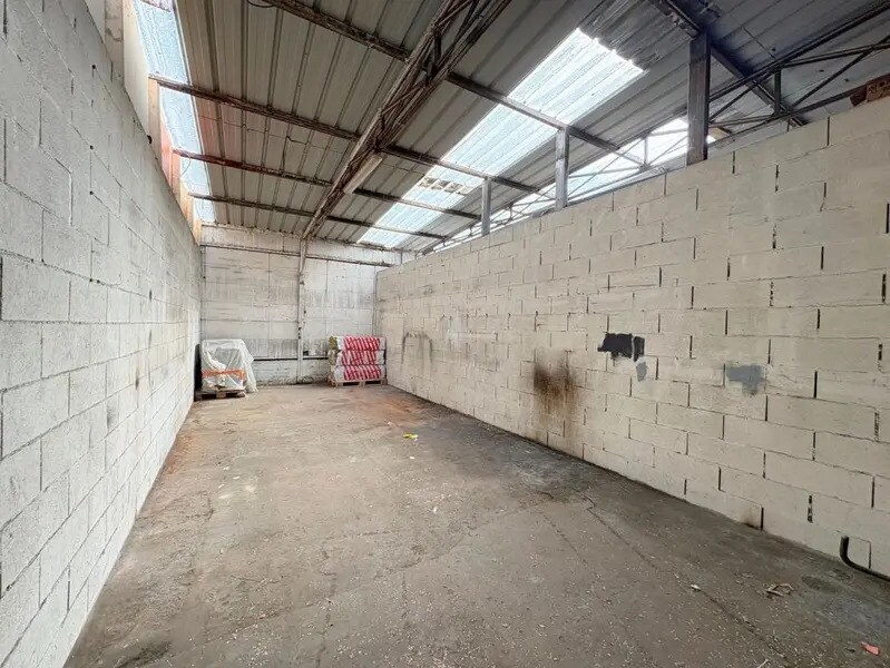 Rue Des Cormiers, Chatou for lease Building Photo- Image 1 of 23