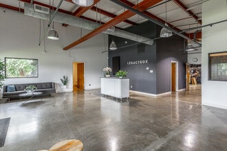 515 N Holtzclaw Ave, Chattanooga, TN for lease Interior Photo- Image 1 of 11