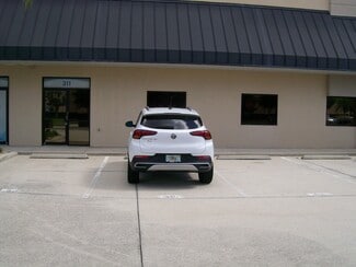 Plus de détails pour 311 Specialty Pt, Sanford, FL - Local d'activités à louer