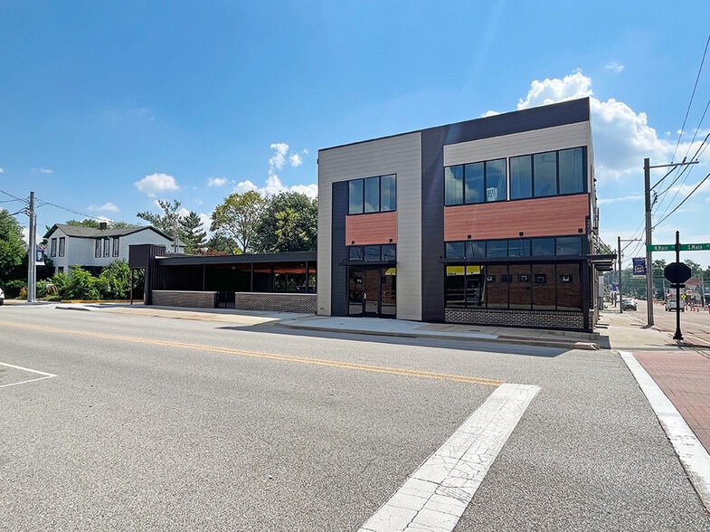 101-103 N Main st, Troy, IL for lease - Primary Photo - Image 1 of 5