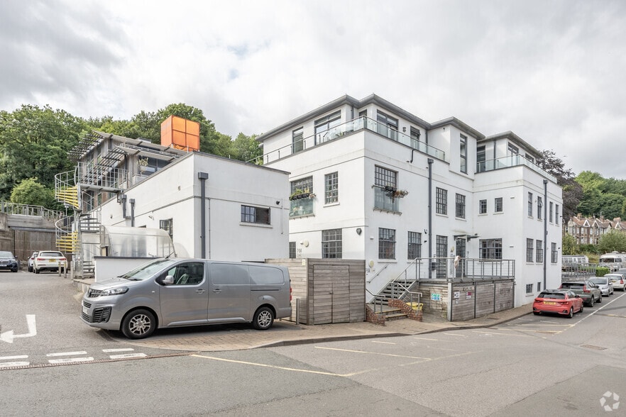 Bath Rd, Bristol for sale - Building Photo - Image 2 of 8