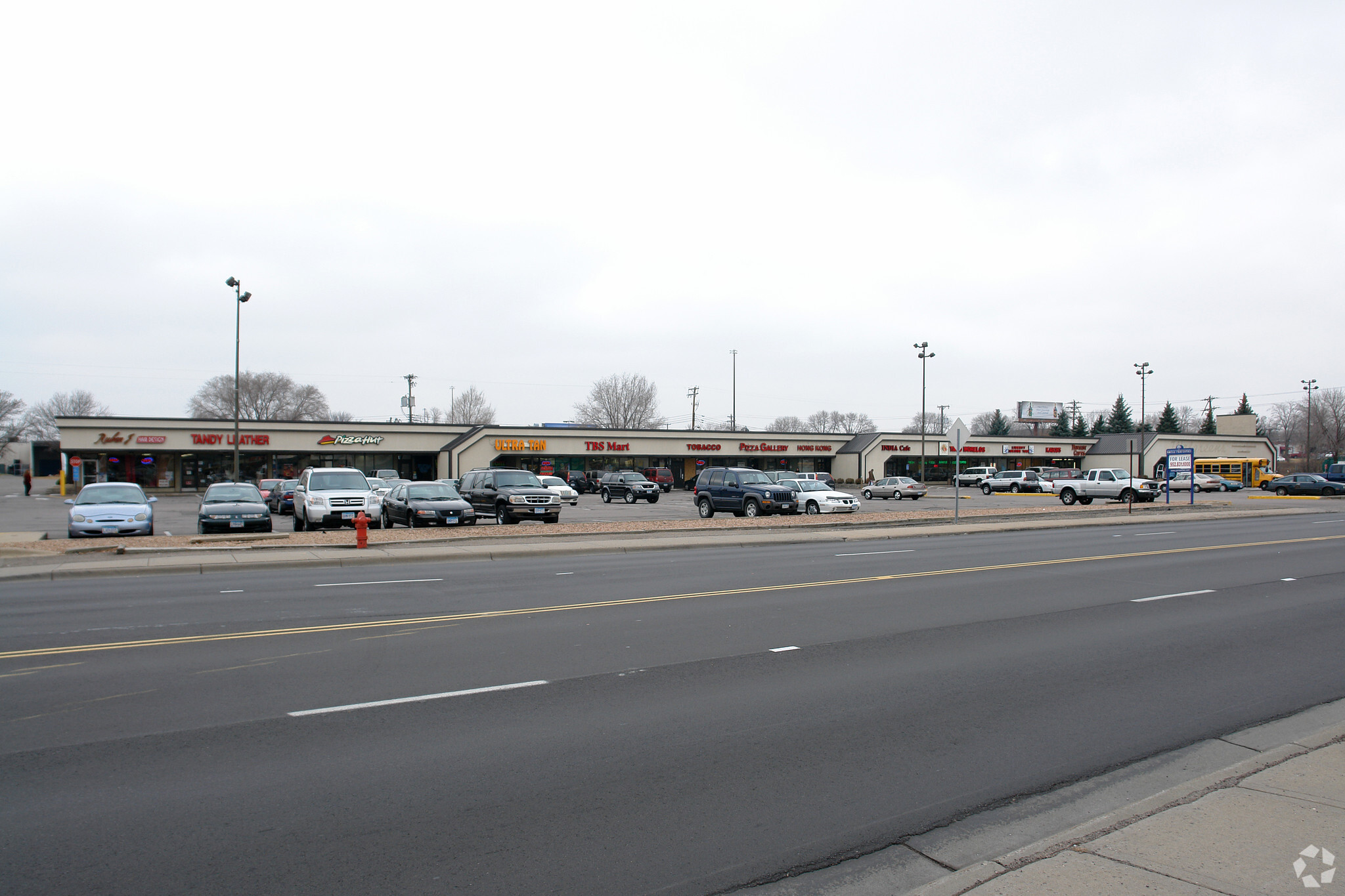 7810-7848 S Portland Ave, Bloomington, MN for lease Building Photo- Image 1 of 5