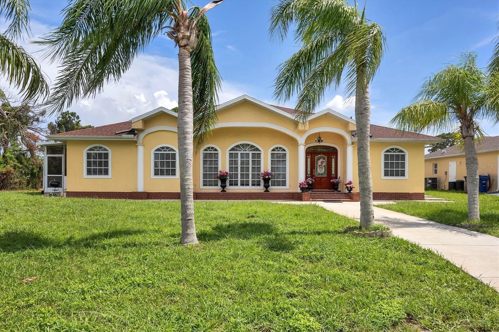 12209 Cotorro Ave, North Port, FL for sale Primary Photo- Image 1 of 55