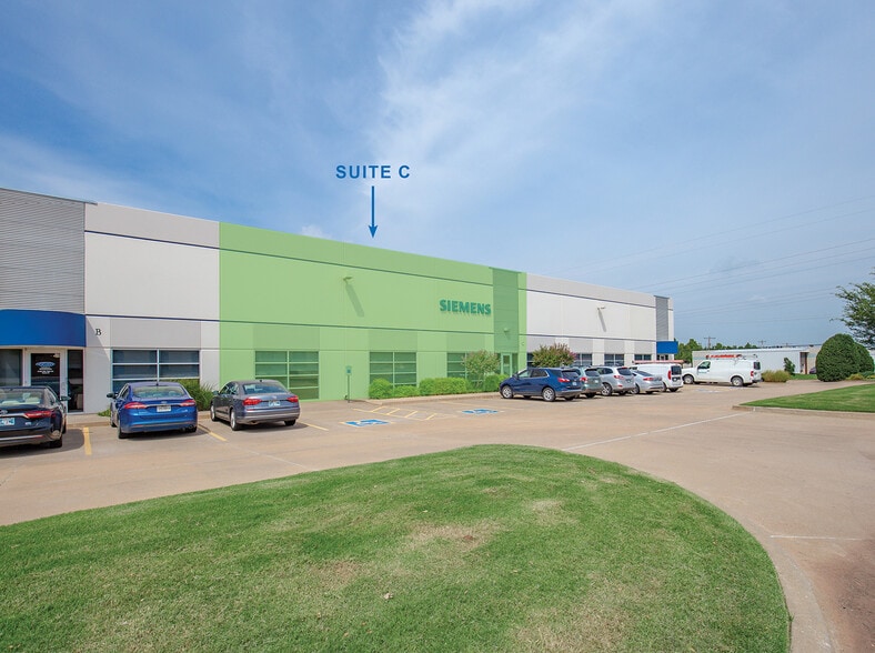 5700 SW 36th St, Oklahoma City, OK for lease - Building Photo - Image 3 of 7
