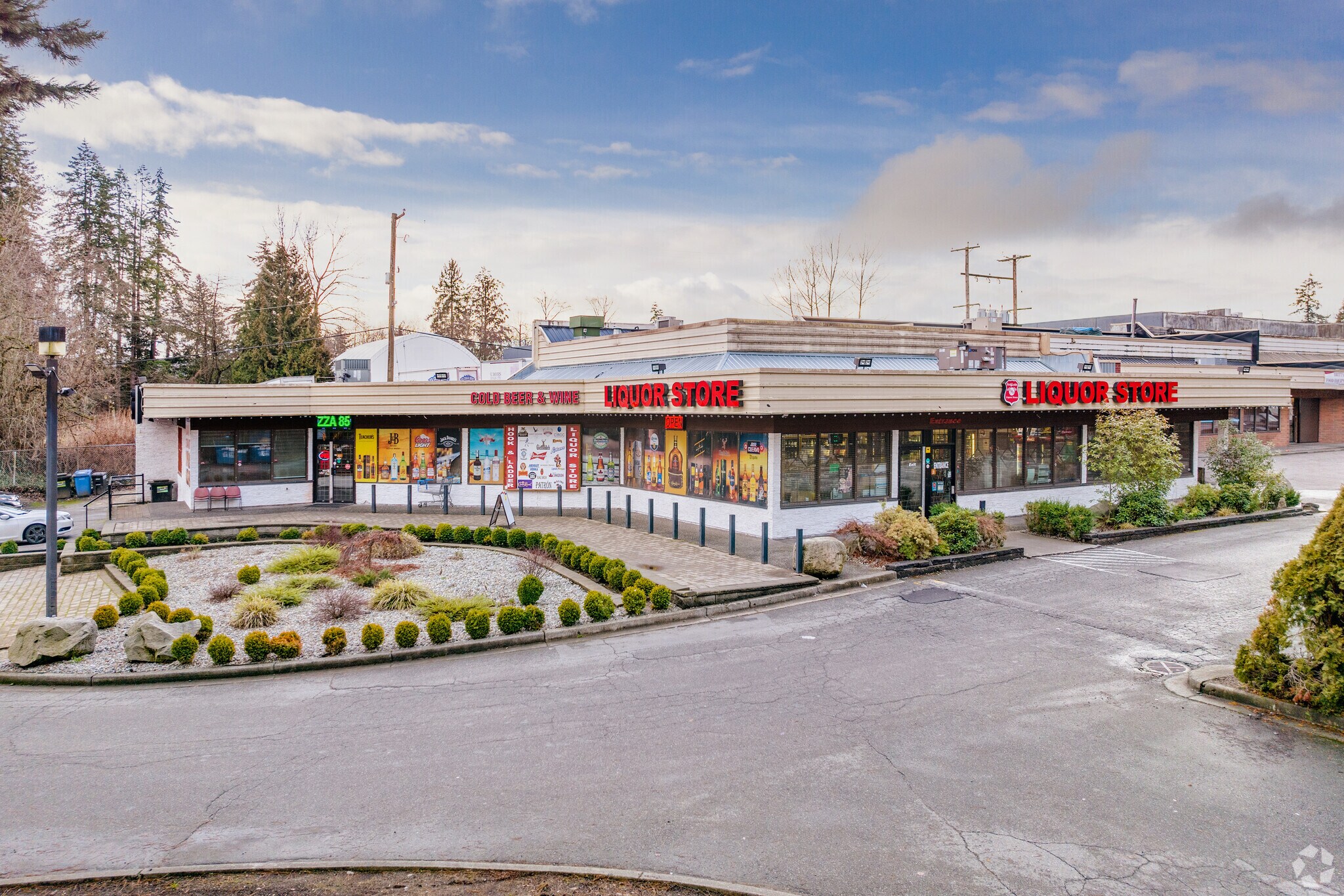 8555-8593 132 St, Surrey, BC à vendre Photo du bâtiment- Image 1 de 1