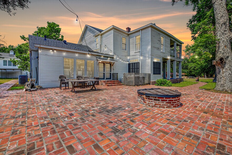 902 Richmond Pky, Richmond, TX à vendre - Photo du bâtiment - Image 3 de 26