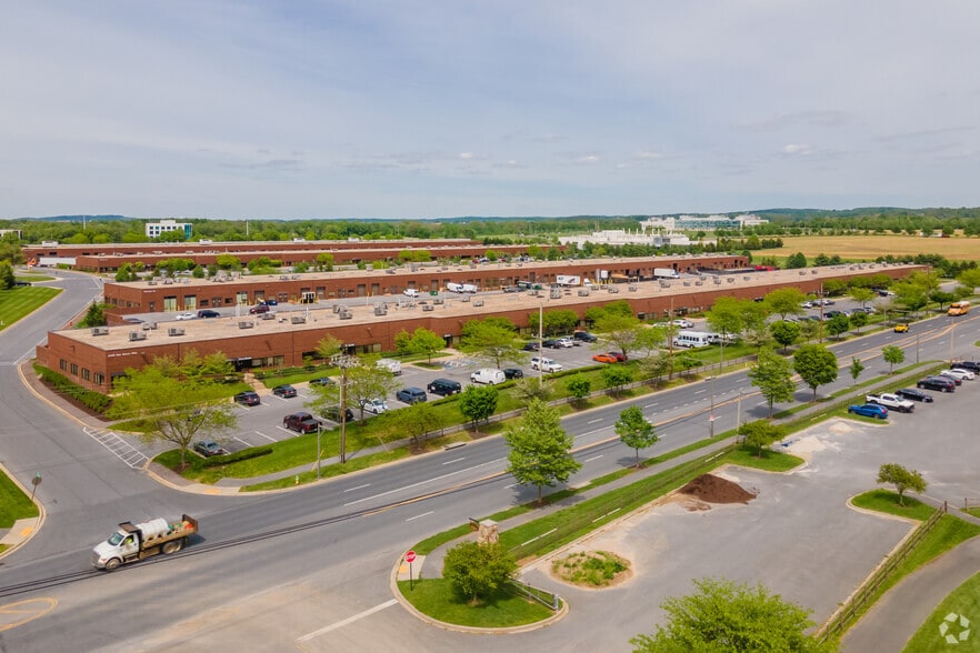 8435 Progress Dr, Frederick, MD à louer - Aérien - Image 2 de 18