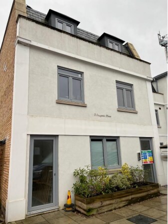 3 Pouparts Pl, Twickenham à vendre - Photo principale - Image 1 de 1