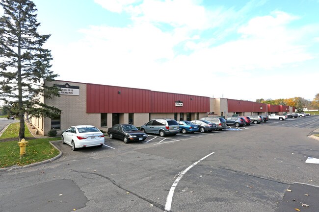 More details for 1600 Gervais Ave, Maplewood, MN - Industrial for Lease