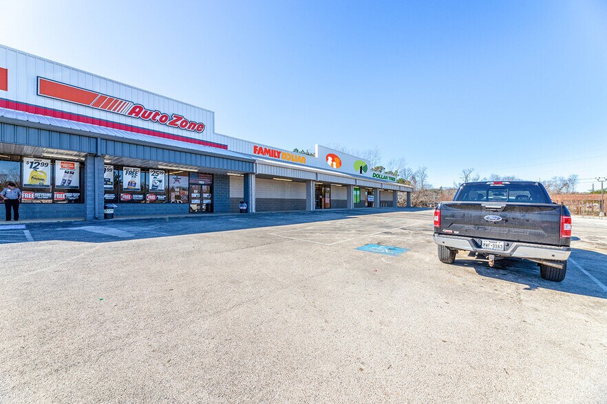 1123 State Highway 110 N, Whitehouse, TX à louer - Photo du bâtiment - Image 3 de 5