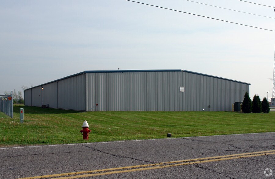 858 Capital Commons Dr, Toledo, OH for sale - Building Photo - Image 2 of 2