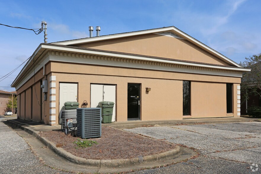 4250 Lomac St, Montgomery, AL for lease - Building Photo - Image 3 of 9
