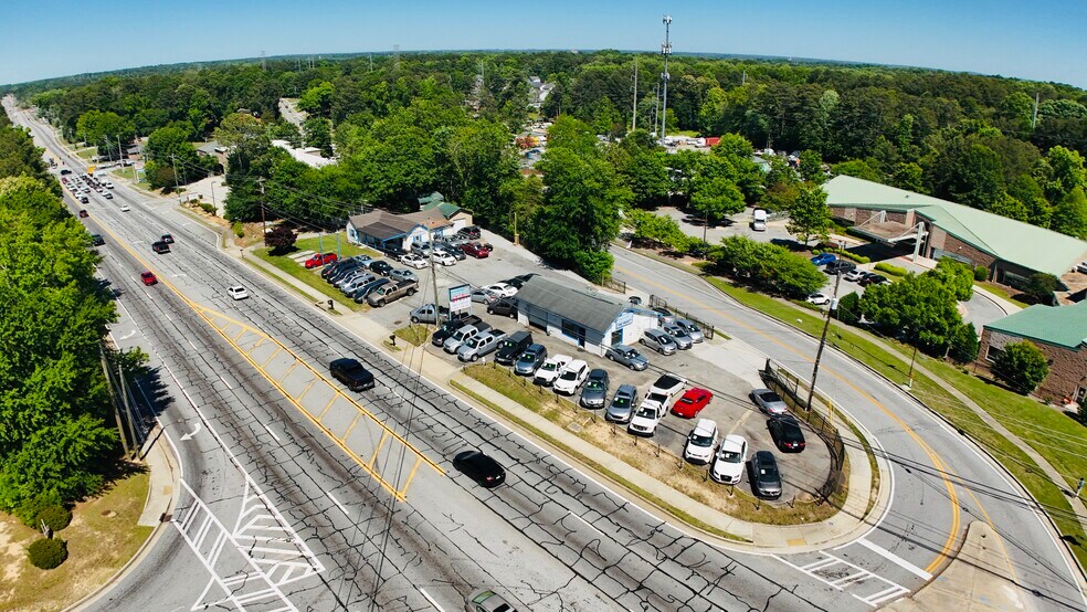 5358 Buford Hwy, Norcross, GA à vendre - Photo du bâtiment - Image 2 de 34