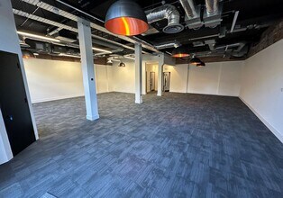 9 La Charotterie, Guernsey for lease Interior Photo- Image 1 of 9