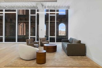 300 Kent Ave, Brooklyn, NY à louer Photo intérieure- Image 2 de 9