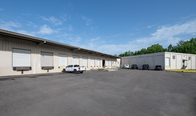 Plus de détails pour 3028 Mercury Rd, Jacksonville, FL - Industriel à louer